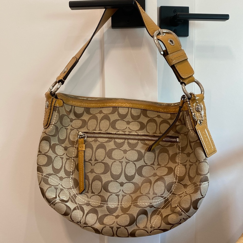 Circa 2006 Coach Purse